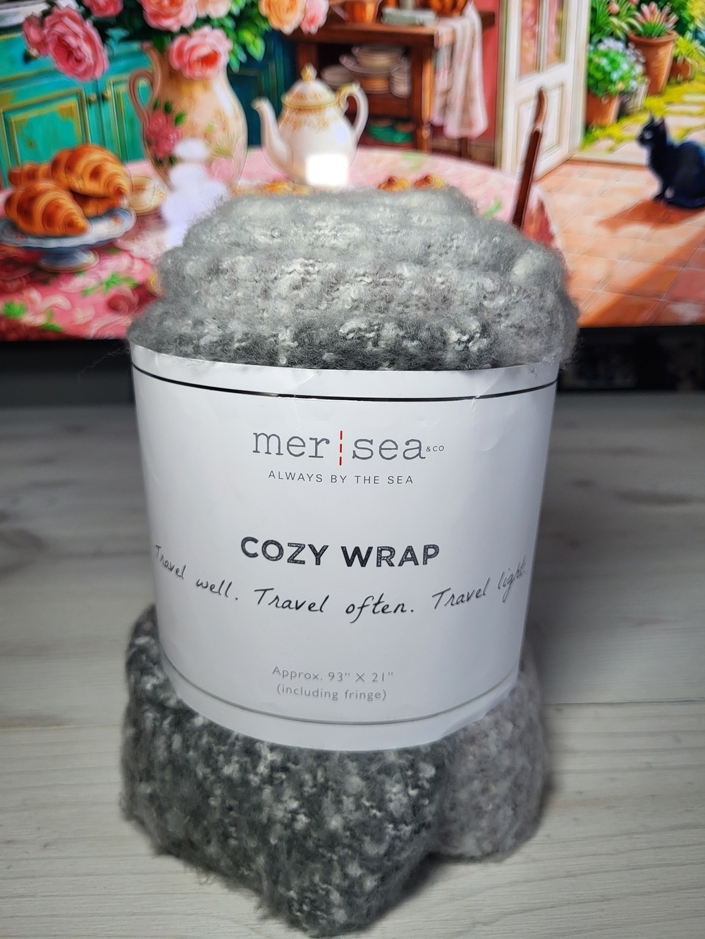 NWT mer|sea Travel Wrap Plush Cozy Fringe BOHO One Size Fits All.